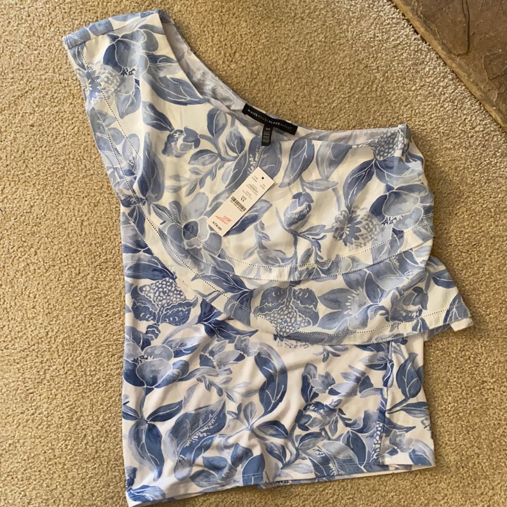 🌟 NWT - WHBM One Shoulder Top